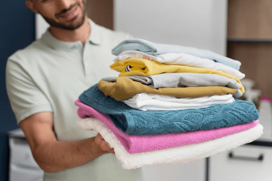How Abu Dhabi’s Climate has effects on your Clothes & Best Care Tips